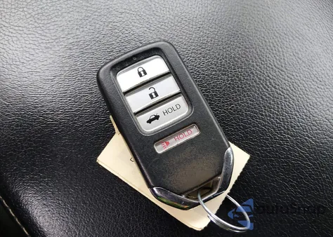 2018 Honda Accord Sport z USA, uszkodzony, nr VIN 1HGCV1F39JA020525